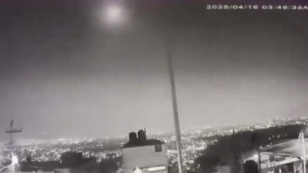 Una palla di fuoco ha attraversato Città del Messico: di cosa si tratta