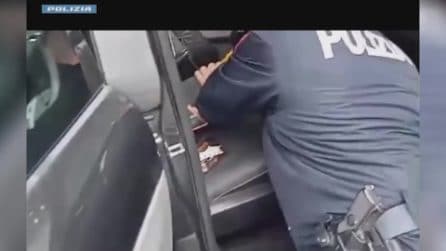 In auto nascondeva cocaina e in casa 189.000 euro in contanti: arrestato a Perugia