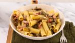 This ARTICHOKES AND BACON PASTA is truly mouth-watering!