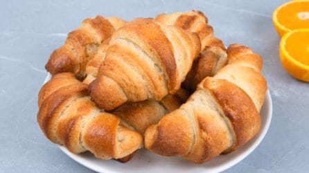 VEGAN CROISSANTS: soft, light and fragrant!