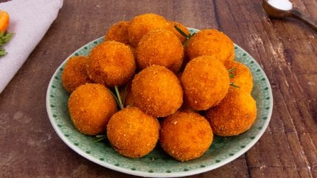 POLPETTE DI CAROTE: la ricetta vegetariana sfiziosa e croccante!