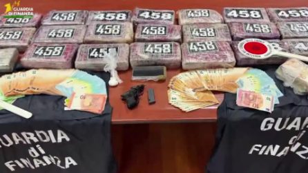 La Guardia di Finanza a Perugia sequestra 25 chili di cocaina