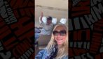 Mara Venier in aereo con Nicola Carraro, diserta la Presentazione dei Palinsesti Rai: "Ci spostiamo"