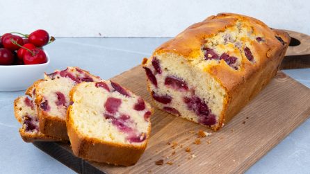 PLUMCAKE ALLE CILIEGIE: il dolce soffice e saporito!
