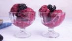 BLACKBERRY ICE CREAM: delicious without an ice cream maker and with only 3 ingredients!