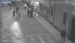 Rapine e pestaggi a Reggio Emilia, preso un gruppo di giovani: una vittima sfregiata al viso