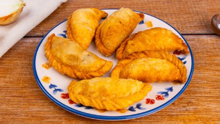 EMPANADAS: i fagottini della tradizione del Sud America sfiziosi, saranno facilissimi da fare!