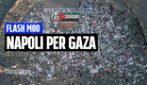 Napoli per Gaza: corpi distesi a terra tra suoni di sirene e bombe per le vittime del genocidio