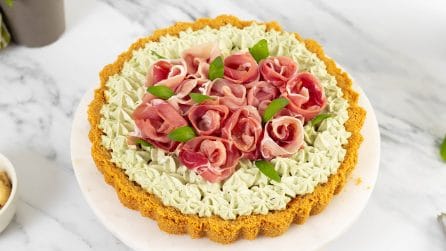 TORTA SALATA con mousse alle erbe dal gusto delicato!