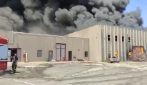 Incendio presso Ecomac di Augusta: brucia l'impianto di gestione rifiuti