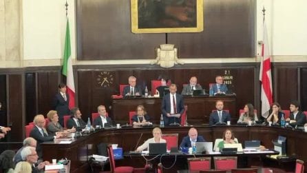Beppe Sala in Consiglio dopo l'inchiesta sull'urbanistica: "Le mie mani sono pulite"