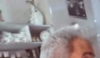 Mel Gibson visita a sorpresa un caseificio nel Casertano: "Sono qui per la mozzarella di bufala"