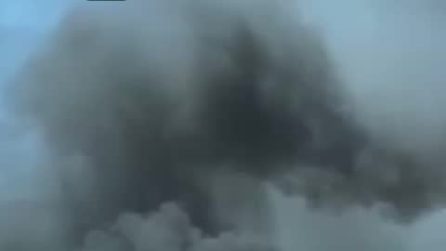 Scontro tra auto e ambulanza a San Giovanni Rotondo: i veicoli in fiamme