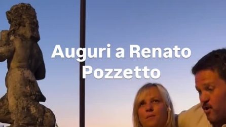 Pozzetto compie 85 anni, il video di Massimo Boldi alla festa di compleanno: “Auguri Renato!”