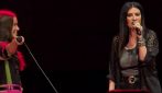 Laura Pausini duetta con Alanis Morissette sulle note di Ironic a Roma