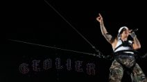 Geolier annuncia il concerto 2026 al Maradona con uno show di 500 droni, è la prima volta in Italia