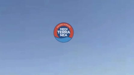 Cisgiordania, colono israeliano uccide attivista palestinese: spari e urla in un video