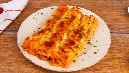ENCHILADAS: the tasty Mexican dish to serve at a dinner with friends!