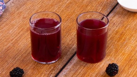 BLACKBERRY LIQUEUR: a delicious homemade digestive!