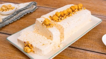 HAZELNUT SEMIFREDDO: a creamy dessert with a delicate flavor!