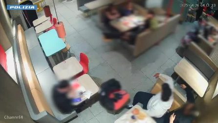 Catania, pestaggio omofobo in un fast food: due giovani fermati, vittime salvate da una ragazza e un operatore ecologico