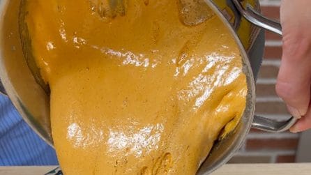Ecco come fare l'HONEYCOMB BARK: la barretta fatta con MIELE e BICARBONATO!