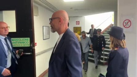 Fiorello arriva alla camera ardente per Pippo Baudo, silenzio davanti ai giornalisti