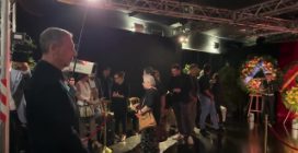 Amadeus e l'ultimo saluto a Pippo Baudo, l'arrivo alla camera ardente