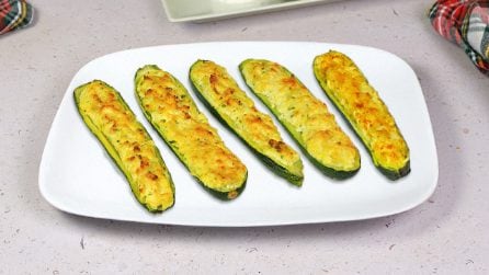 ZUCCHINE RIPIENE DI RICOTTA: un delizioso secondo piatto leggero e invitante!