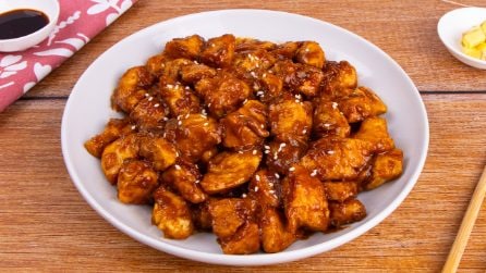 SOY SAUCE CHICKEN: the spicy and tasty second course!