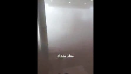 A Gaza Israele bombarda l'ospedale Nasser, almeno 14 morti: quattro giornalisti tra le vittime