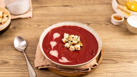 Vellutata di barbabietole: cremosa e facile da preparare