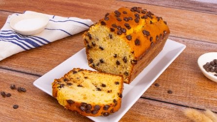 RICOTTA POUND CAKE: tall, fluffy and fragrant!