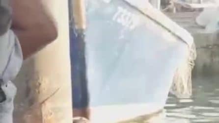 Attivisti israeliani per la Sumud Flottilla manifestano a Jaffa