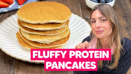 PROTEIN PANCAKES: extra FLUFFY and perfect if you're on a DIET