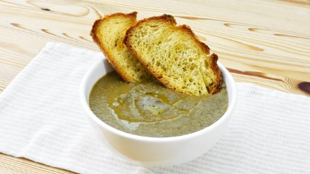 VELLUTATA DI LENTICCHIE: il piatto caldo e cremoso da gustare nelle serate fredde invernali!