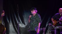 Francesco De Gregori canta Rimmel durante il concerto alla Reggia di Caserta