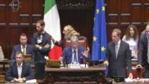 Bagarre in Aula alla Camera dopo l'ok alla riforma della giustizia: la seduta viene sospesa