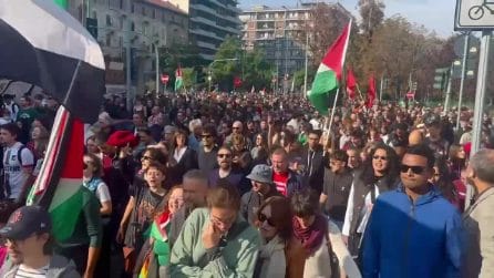 Sciopero generale a Milano per Gaza e Flotilla del 3 ottobre, in 30mila persone sfilano in strada