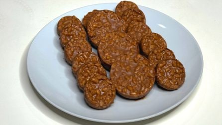 CRISPY CUPS: an extra CRUNCHY sweet treat!