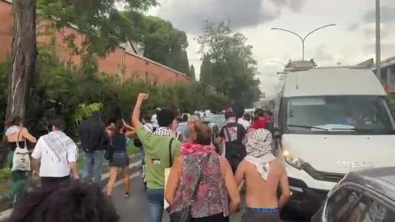 Manifestazione per Gaza, 50mila in piazza: occupata la Tangenziale Est