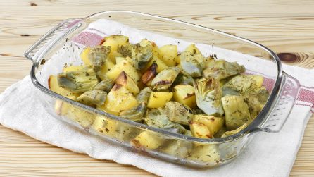 BAKED ARTICHOKES AND POTATOES: a light side dish that can be prepared in just a few minutes!