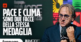 Pace e clima non aspettano: Angelo Bonelli al Rumore Festival di Fanpage