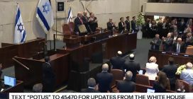Trump accolto alla Knesset dopo accordo Hamas-Israele: molti applausi per il presidente Usa