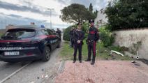 Attentato a Sigfrido Ranucci, il sopralluogo dei carabinieri fuori casa del giornalista a Pomezia