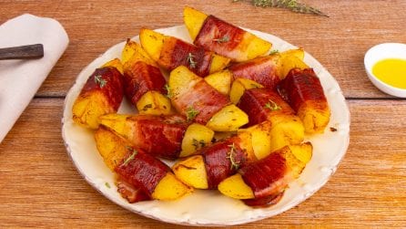 SPICCHI DI PATATE CON SPECK da fare al forno sono perfetti come contorno!