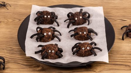 RAGNETTI DI HALLOWEEN: i dolcetti divertenti da fare insieme ai bambini!