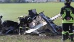 Il video dell'ultraleggero precipitato dopo il decollo nel Ferrarese: il pilota muore sul colpo