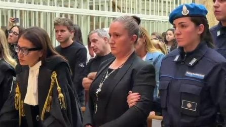 Alessia Pifferi, ridotta a 24 anni la pena per aver fatto morire la figlia: niente ergastolo