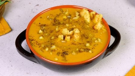 Vellutata di zucca e castagne: il gusto e i profumi d’autunno in un solo piatto!
